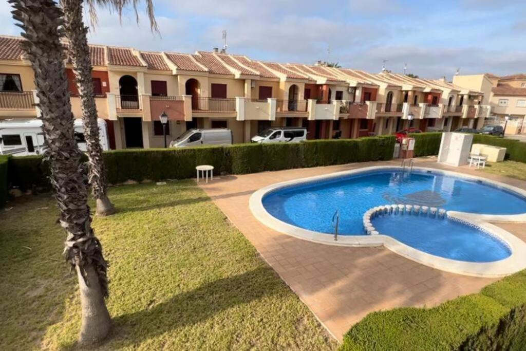 Club Salino 18 Lägenhet Torrevieja Exteriör bild